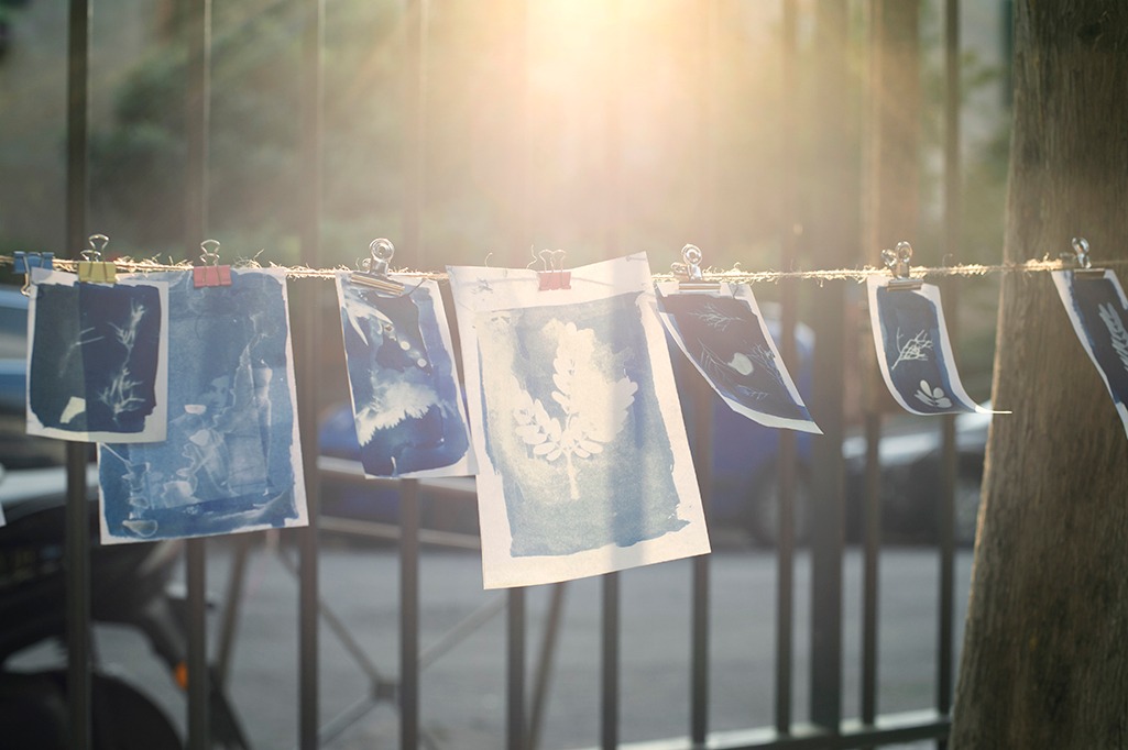 Nel blu <br> Laboratorio di fotografia