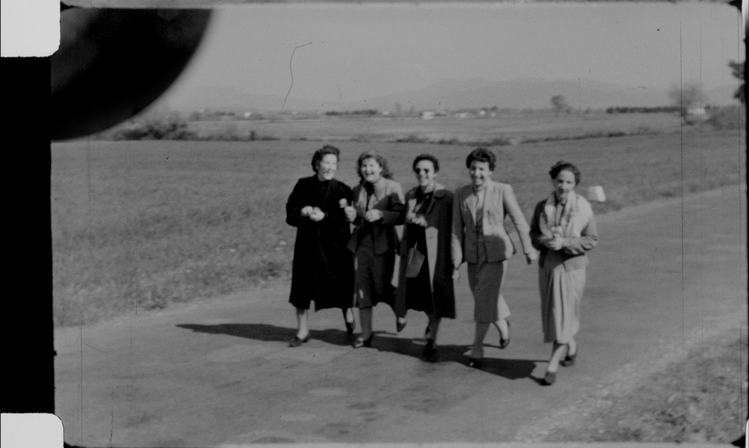 Riprendere la vita <br> Le imprevedibili resurrezioni dei film di famiglia